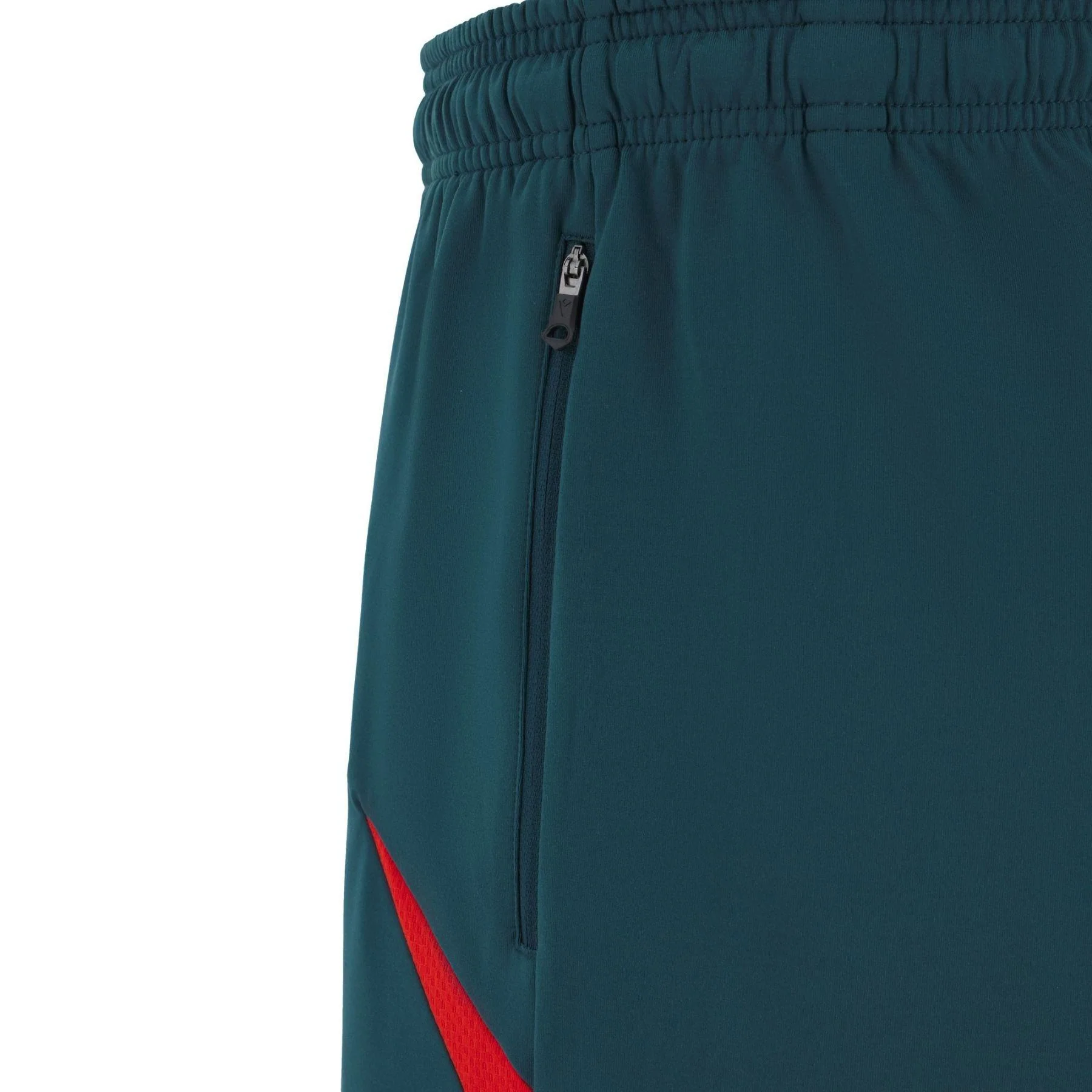 25/26 Travel Zipped Shorts Bermuda - Image 3