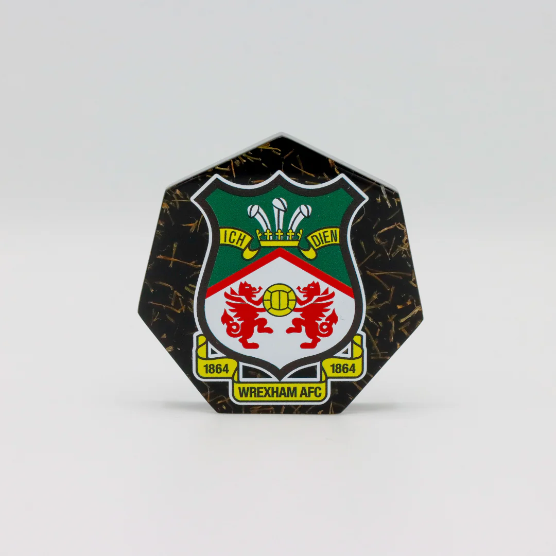 Turf Medal - Black - Image 4